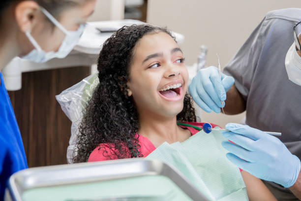 Best Dentist Open Late Near Me  in Mogadore, OH
